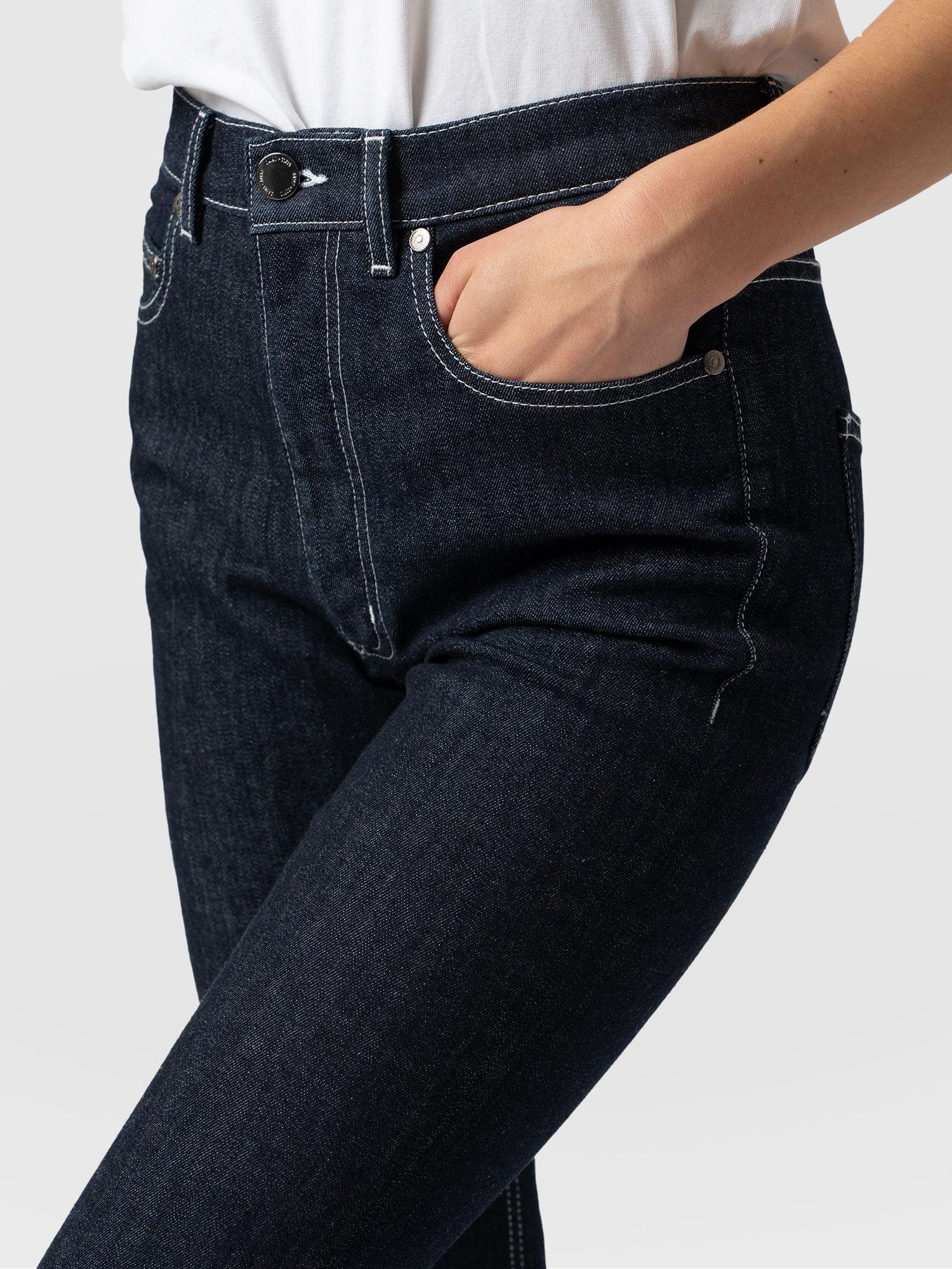 Hattie Straight Leg Jeans Indigo Blue - Women's Jeans | Saint + Sofia® UK